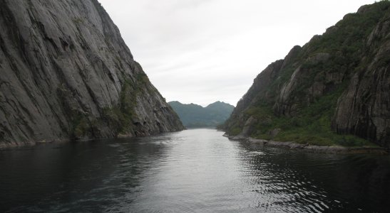 Canal en Lofoten